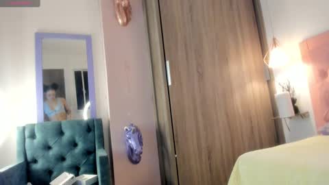 Snapshot of rachel_rivera99 chatting on 03-02-25, 11:18 rachel_rivera99 online show from 03-02-25, 11:18
