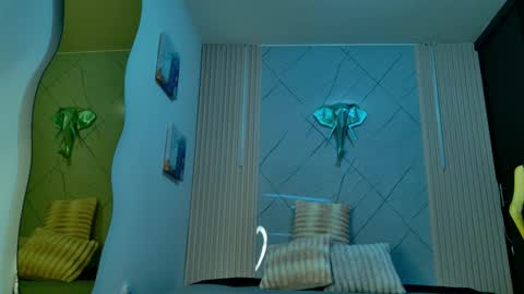 Snapshot of rachel_rivera99 chatting on 09-19-25, 11:44 rachel_rivera99 online show from 09-19-25, 11:44