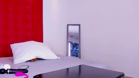  DALIANA  online show from 11-03-25, 08:32