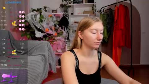 Rachel online show from 10-21-25, 04:13