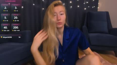 Rachel online show from 11-22-25, 03:16