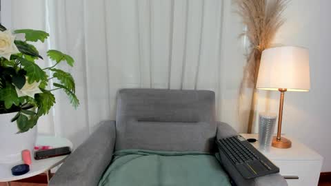 RACHEL online show from 05-15-26, 01:29