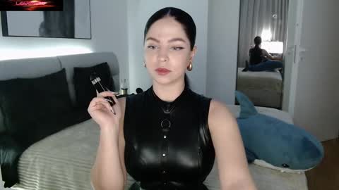 Snapshot of rachelcamp chatting on 09-24-25, 07:39 Call me Miss. online show from 09-24-25, 07:39