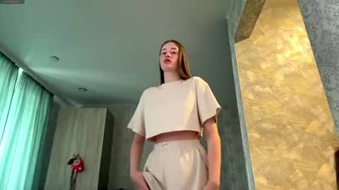 Elena online show from 07-20-26, 02:15