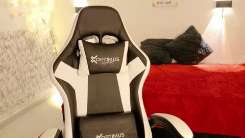 Snapshot of rachell_owen chatting on 02-23-26, 04:21 rachell_owen online show from 02-23-26, 04:21