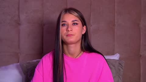 RachellSimpson online show from 02-03-25, 09:29