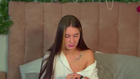 RachellSimpson online show from 12-20-25, 06:37