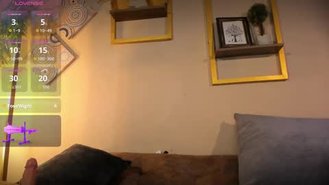 Snapshot of rachelruizz chatting on 10-04-25, 03:32 RACHEL online show from 10-04-25, 03:32