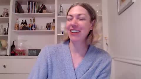 Snapshot of racytracy80 chatting on 02-10-26, 02:32 Racy Tracy online show from 02-10-26, 02:32