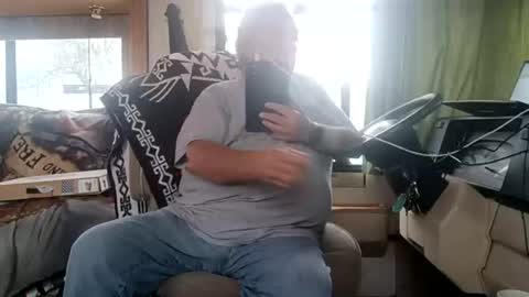 Radioman for fun online show from 06-15-26, 02:08