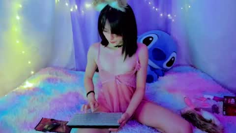 Snapshot of raejepsen chatting on 07-21-26, 05:54 raejepsen online show from 07-21-26, 05:54