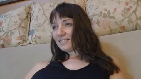 Snapshot of rafaellaraffy chatting on 11-16-25, 11:21 Rafaella online show from 11-16-25, 11:21