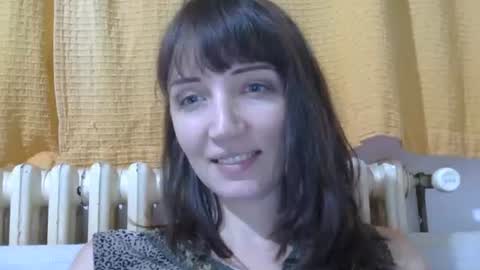 Snapshot of rafaellaraffy chatting on 11-23-25, 08:30 Rafaella online show from 11-23-25, 08:30