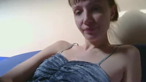 Snapshot of rafaellaraffy chatting on 03-23-26, 02:43 Rafaella online show from 03-23-26, 02:43