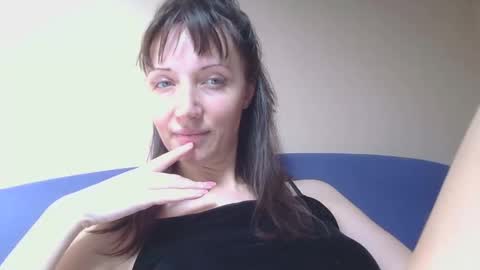 Snapshot of rafaellaraffy chatting on 04-12-26, 12:21 Rafaella online show from 04-12-26, 12:21