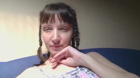 Snapshot of rafaellaraffy chatting on 04-22-26, 01:23 Rafaella online show from 04-22-26, 01:23
