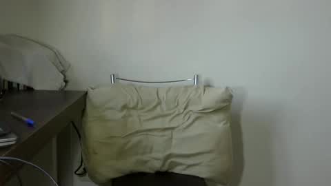 Snapshot of rafaelssk chatting on 12-19-24, 09:40 elenacam online show from 12-19-24, 09:40