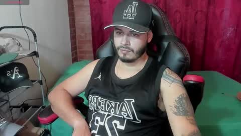 Snapshot of ragnar_lothbrok77 chatting on 03-04-25, 11:00 ragnar_lothbrok77 online show from 03-04-25, 11:00