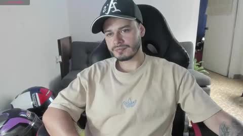 Snapshot of ragnar_lothbrok77 chatting on 09-13-25, 07:24 ragnar_lothbrok77 online show from 09-13-25, 07:24