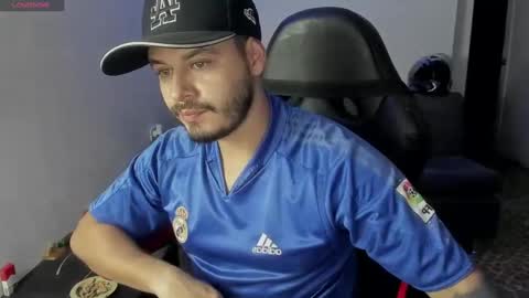 Snapshot of ragnar_lothbrok77 chatting on 11-09-25, 10:52 ragnar_lothbrok77 online show from 11-09-25, 10:52