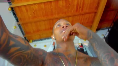 Andres H online show from 02-11-26, 04:23