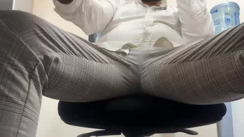 youngstud online show from 07-01-26, 09:47
