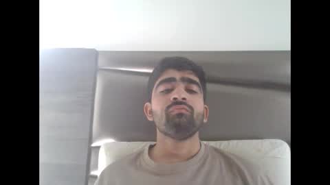 rahull11606 online show from 10-10-25, 04:33