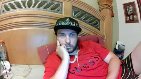 Snapshot of raidersman757 chatting on 04-26-26, 07:33 hitman online show from 04-26-26, 07:33