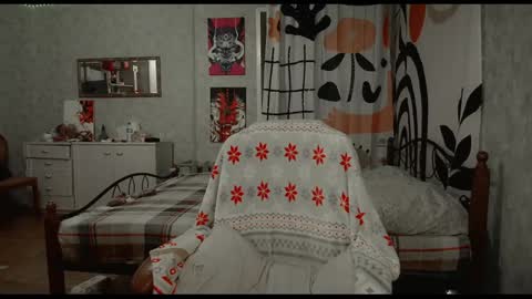 Kate online show from 02-18-25, 12:48