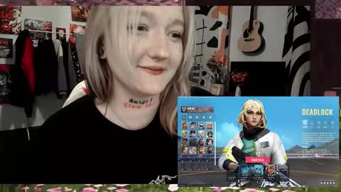 Kate online show from 10-09-25, 07:23