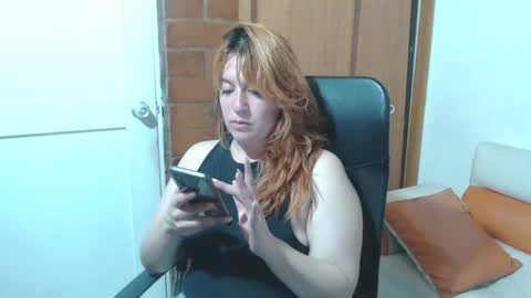 Paula online show from 02-18-25, 09:42
