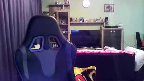 Snapshot of raimondo32 chatting on 12-02-24, 08:19 Raimondo te Paste online show from 12-02-24, 08:19