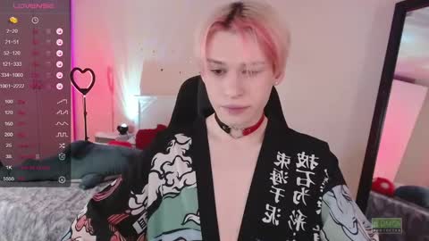 Snapshot of rainbow__salt chatting on 01-28-25, 11:17 Mike online show from 01-28-25, 11:17
