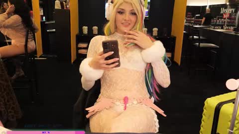 Mary Rainz online show from 02-07-26, 01:20