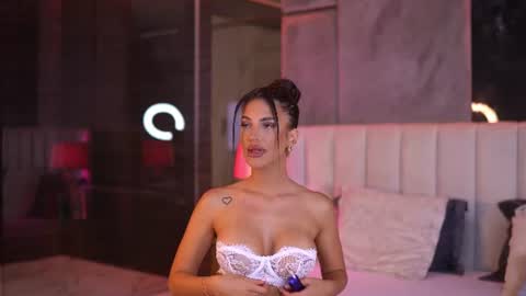 Raisa online show from 06-27-26, 05:07