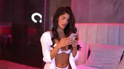 Raisa online show from 07-25-26, 05:32