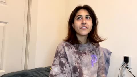 Ray Ray online show from 12-10-24, 03:09