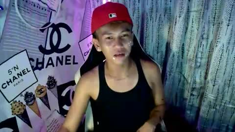 Snapshot of ralfhuge24 chatting on 01-07-26, 11:12 ralfhuge24 online show from 01-07-26, 11:12