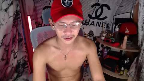 Snapshot of ralfhuge24 chatting on 02-05-26, 04:11 ralfhuge24 online show from 02-05-26, 04:11