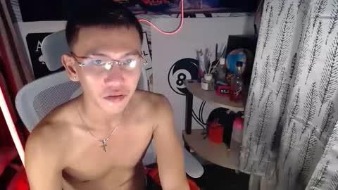 Snapshot of ralfhuge24 chatting on 02-27-26, 08:09 ralfhuge24 online show from 02-27-26, 08:09