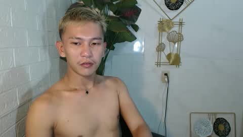 ralfhuge24 online show from 04-11-26, 12:20