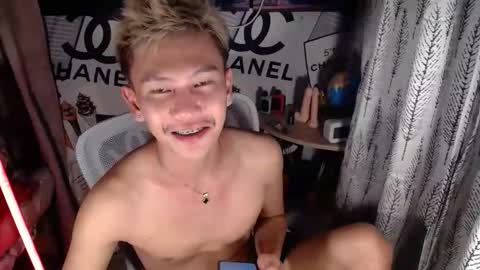 ralfhuge24 online show from 04-19-26, 07:05