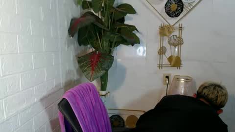 ralfhuge24 online show from 04-29-26, 08:07