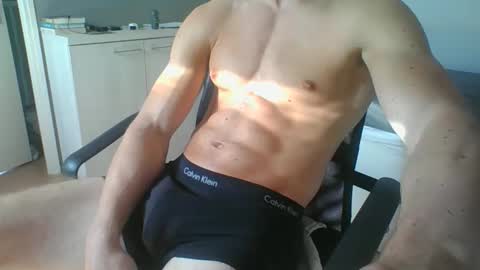 ramonjoosse2001 online show from 05-15-26, 12:12