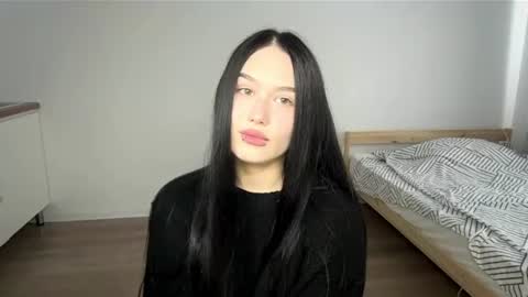 Milica online show from 06-12-26, 07:29