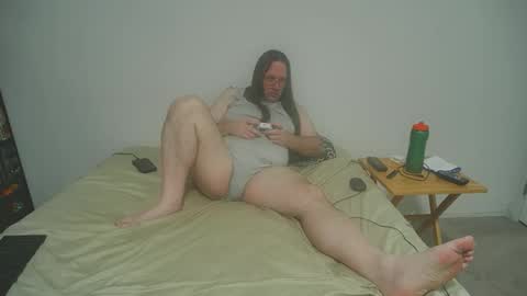 Snapshot of rando1235 chatting on 01-15-26, 02:05 rando1235 online show from 01-15-26, 02:05