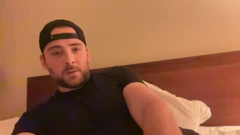 Snapshot of randomdude5950 chatting on 12-03-25, 04:09 randomdude5950 online show from 12-03-25, 04:09