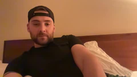 Snapshot of randomdude5950 chatting on 02-11-26, 03:00 randomdude5950 online show from 02-11-26, 03:00