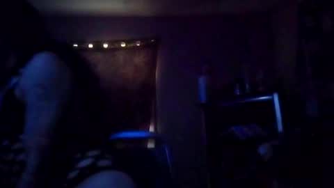 Snapshot of randomsransom chatting on 03-24-26, 02:00 randomsransom online show from 03-24-26, 02:00