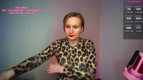 Snapshot of randycherry chatting on 07-17-26, 03:29 Cherry Miss Cherry online show from 07-17-26, 03:29